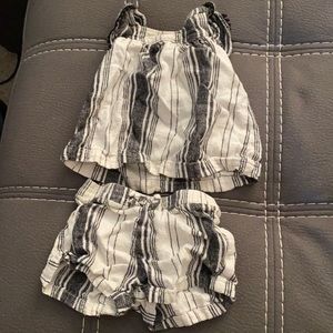 2 piece set 6 months